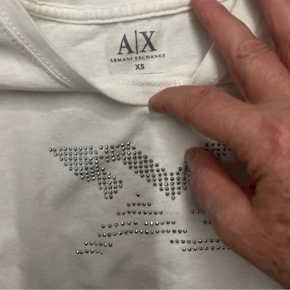 Armani Exchange off white girls TShirt with sparkly graphic, Size XS - Picture 3 of 3
